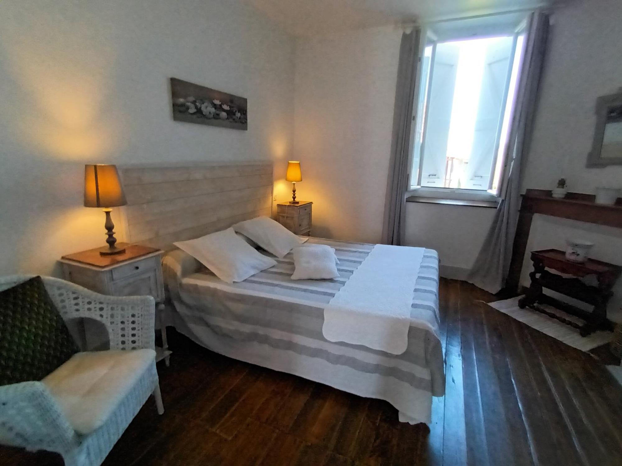Le Clos Fleuri Caumont  Экстерьер фото